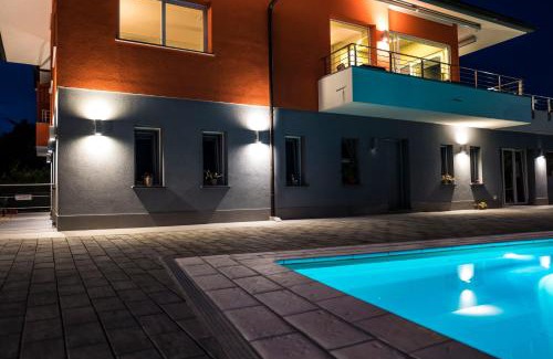 Dernice House | Foresteria La Merlina