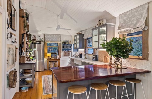 Bald Knob House | Forget Me Not Cottage: Ideal for 14 Guests