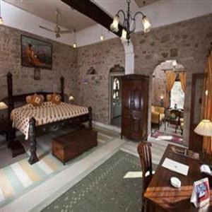 Alwar Hotel | Fort Dadhikar, Alwar