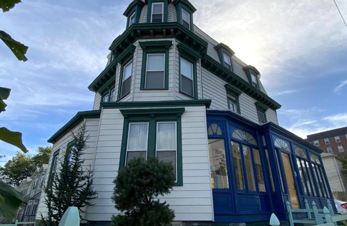 St. George Bed & Breakfast | Fort Pl B&B and Gallery