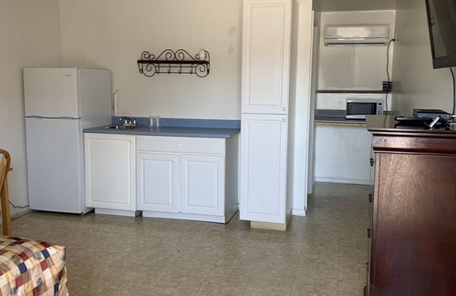 Perth-Andover Hotel | Fort Road Motel