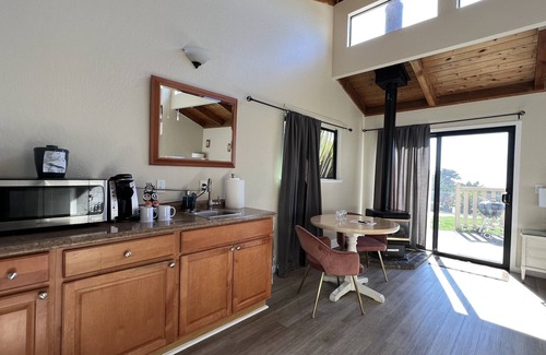 Timber Cove Hotel | Fort Ross Lodge