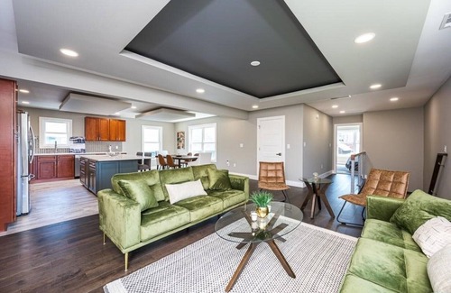 West Central Condo | Fort Wayne New! Cozy 2BR Condo -Downtown w/Free Parking & WiFi
