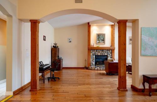 Langley House | Fort Wine Manor, Entire Private Estate Home