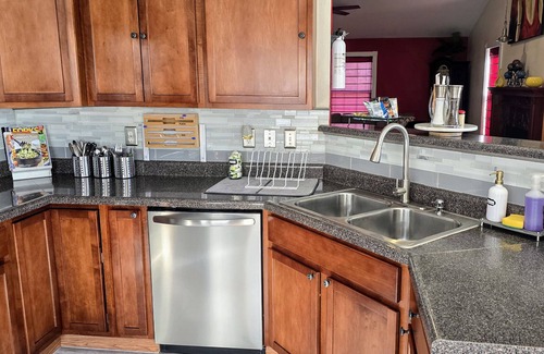 St. Robert House | Fort Wood Retreat in Saint Robert MO