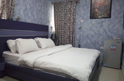 Alimosho Hotel | Fortune Pearl Hotel