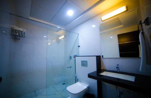 Saligrama Bed & Breakfast | Fortune Plaza Hotel