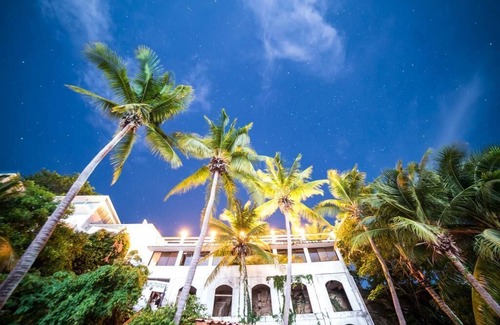 Contadora Island Villa | Four Bedroom Beachfront Villa with Direct Beach Access
