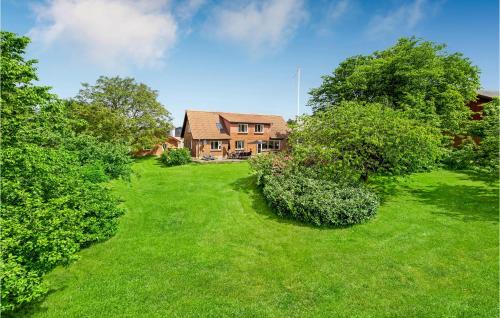 Grenaa House | Four-Bedroom Holiday Home In Grenaa