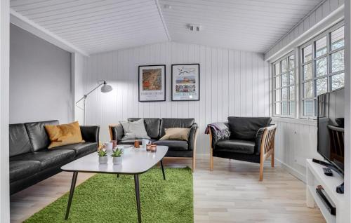 Hasmark Strand House | Four-Bedroom Holiday Home In Otterup