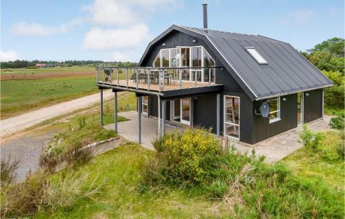 Ringkøbing-Skjern Municipality House | Four-Bedroom Holiday Home In Skjern