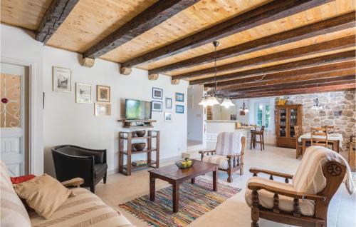 Podobuce House | Four-Bedroom Holiday Home In Orebic