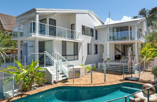 Shelly Beach House | Four Pines Shelly Beach Retreat