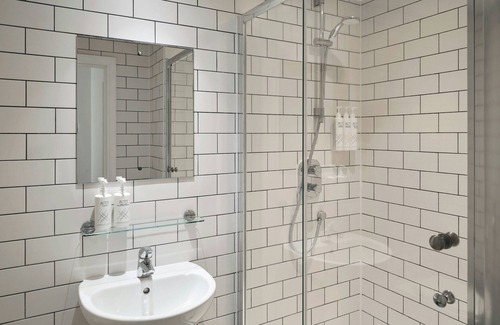 Seafront Hotel | Four Points Flex by Sheraton Brighton
