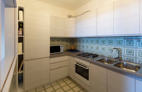 Capo D'arco Apartment | Four-room apartment in the Capo D'Arco area with direct access to the sea