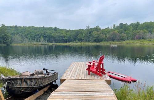 Bracebridge House | Four Season Waterfront Muskoka Retreat