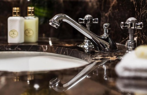 Greater Johannesburg Metropolitan Area Hotel | Four Seasons Hotel The Westcliff