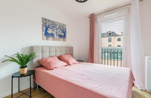 Chennevieres-sur-Marne Apartment | Fourcats Family