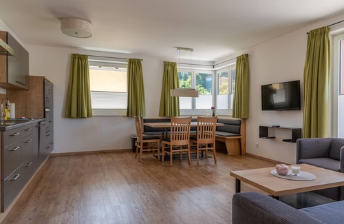 Schuttdorf Apartment | Fourteen 2.2 Zell am See (S&P)