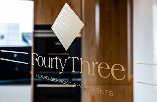 Stadtmitte Apartment | Fourty Three Luxury Serviced Apartments