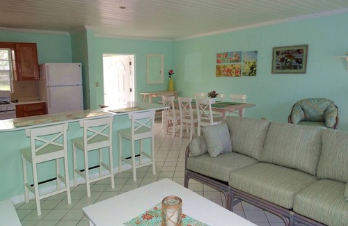 Stella Maris House | Fox 2 Home living by the Ocean