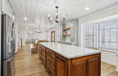 Lawrenceburg Cottage | Fox Haven Retreat-modern Cabin-acres of Priv Land