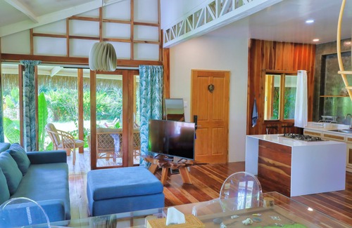 Loboc House | Fox & The Firefly Cottages
