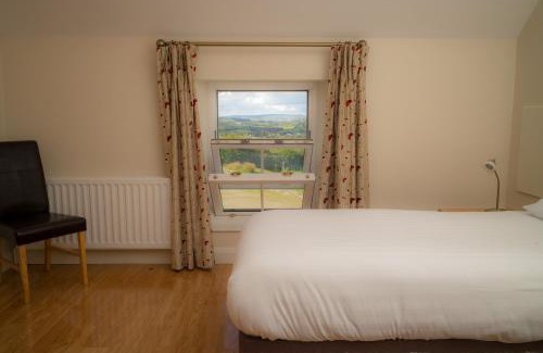 Strabane House | Foyle Cottage