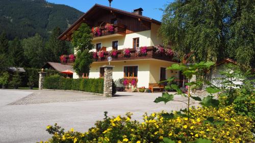 Hinterstoder House | Frühstückspension Haus Mayr