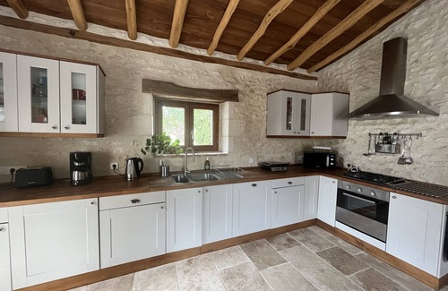 Castelnau-Montratier-Sainte-Alauzie Cottage | Peaceful retreat with salt pool and stunning panoramic views of the countryside