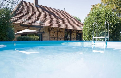 La Chapelle-Saint-Sauveur Villa | 180 m² Villa ∙ 3 bedrooms ∙ 8 guests