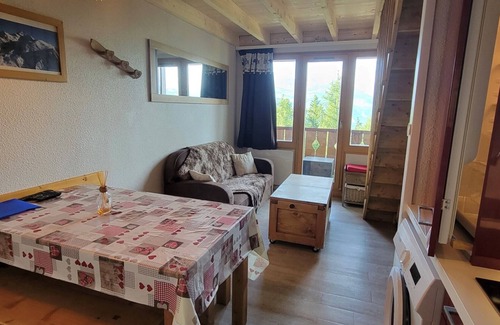 Bellentre Apartment | Renovated duplex 3R+cab 6 ppl, balcony, Mont Blanc view