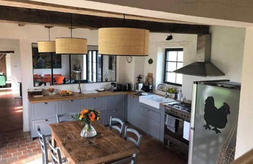 Le Gue-de-la-Chaine House | Charming Percheron farmhouse