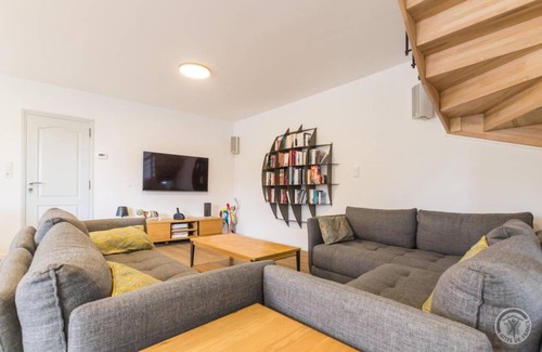 Saint-Laurent-de-Terregatte House | 200 m² Gîte ∙ 5 bedrooms ∙ 12 guests