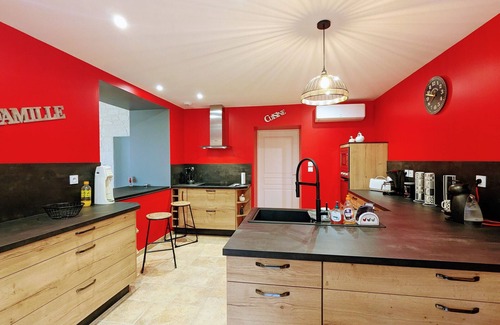 Faverolles House | Spacious 3 Gites with Heated Pool, Private Jacuzzi, Near Loire Castles & Beauval Zoo