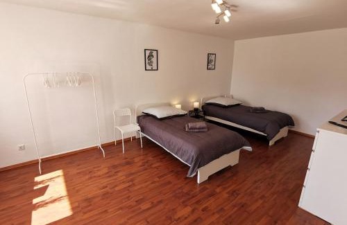 Heusenstamm Apartment | FR14 - Schöne 2-Zimmer-Wohnung mit Balkon in Heusenstamm