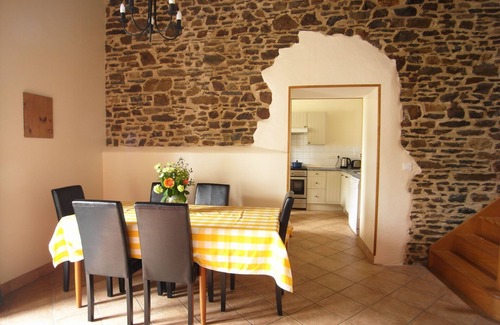 Les Champs-Geraux Cottage | Fraise, family cottage with PRM access
