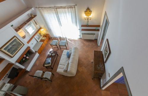 Pontelagoscuro Apartment | Francolino Duplex Charming La Farnia Villa