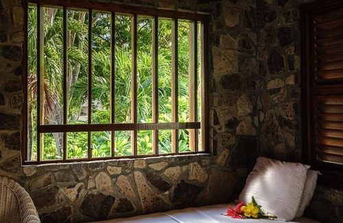 Mount Pleasant Bay Hotel | Frangipani Hotel