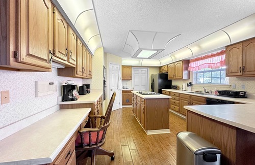 Gentilly Terrace House | Franklin Manor- Just minutes away from the French Quarter and Lake Pontchartrain