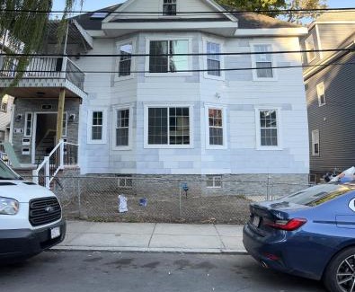 Roxbury Apartment | Franklin Park nearby