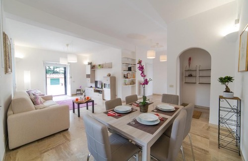 Grottaferrata Apartment | Frascati Country House