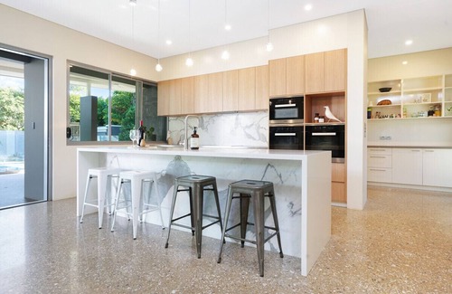 Fannie Bay House | Fred's at Fannie Bay