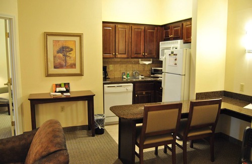 Okemos Condo | Free Breakfast. Near Michigan State University.