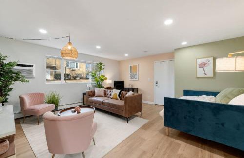 Lombard Apartment | Free Parking Workdesk King Bed