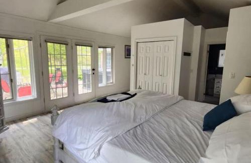 Picton House | FREE Pontoon Boat-Sandbanks Pass
