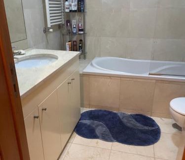 Maia House | Free Wave Rooms