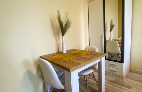 Ferencvaros Apartment | Fresh smartly designed Studio Flat & sunny balcony