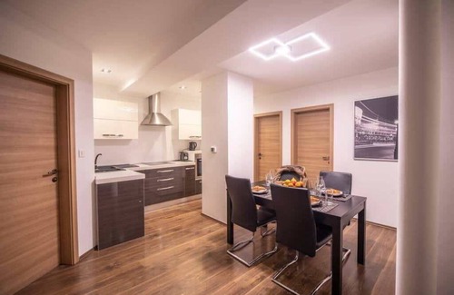 Ljubljana Apartment | Frida's Cozy Retreat | Near Ljubljana Center