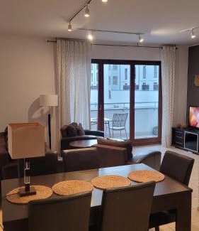 Swinoujscie Apartment | Frog Apartment - 2 bedrooms and living room